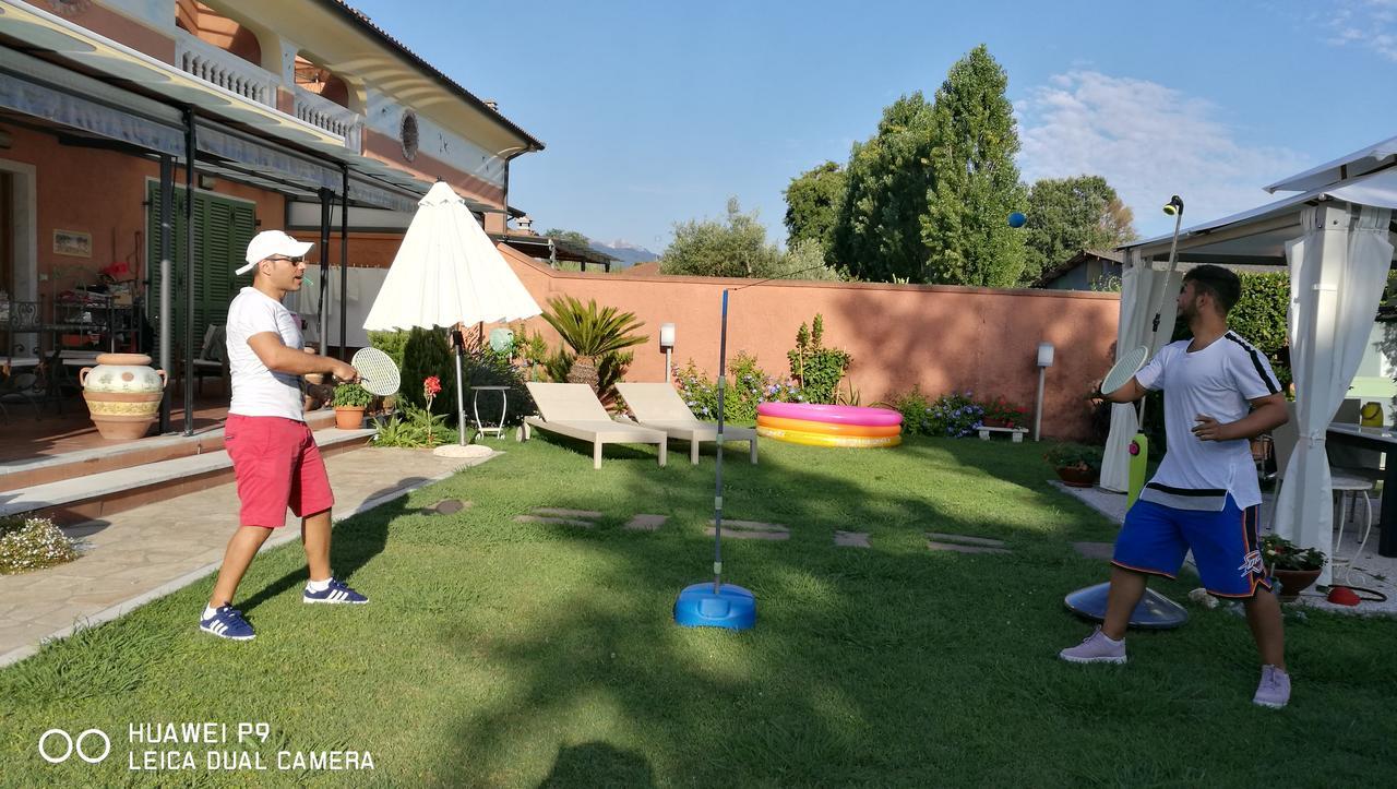 Giusy Bed And Breakfast Marina Di Carrara Exterior photo